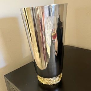 Beautiful Michael Aram large Wheat vase